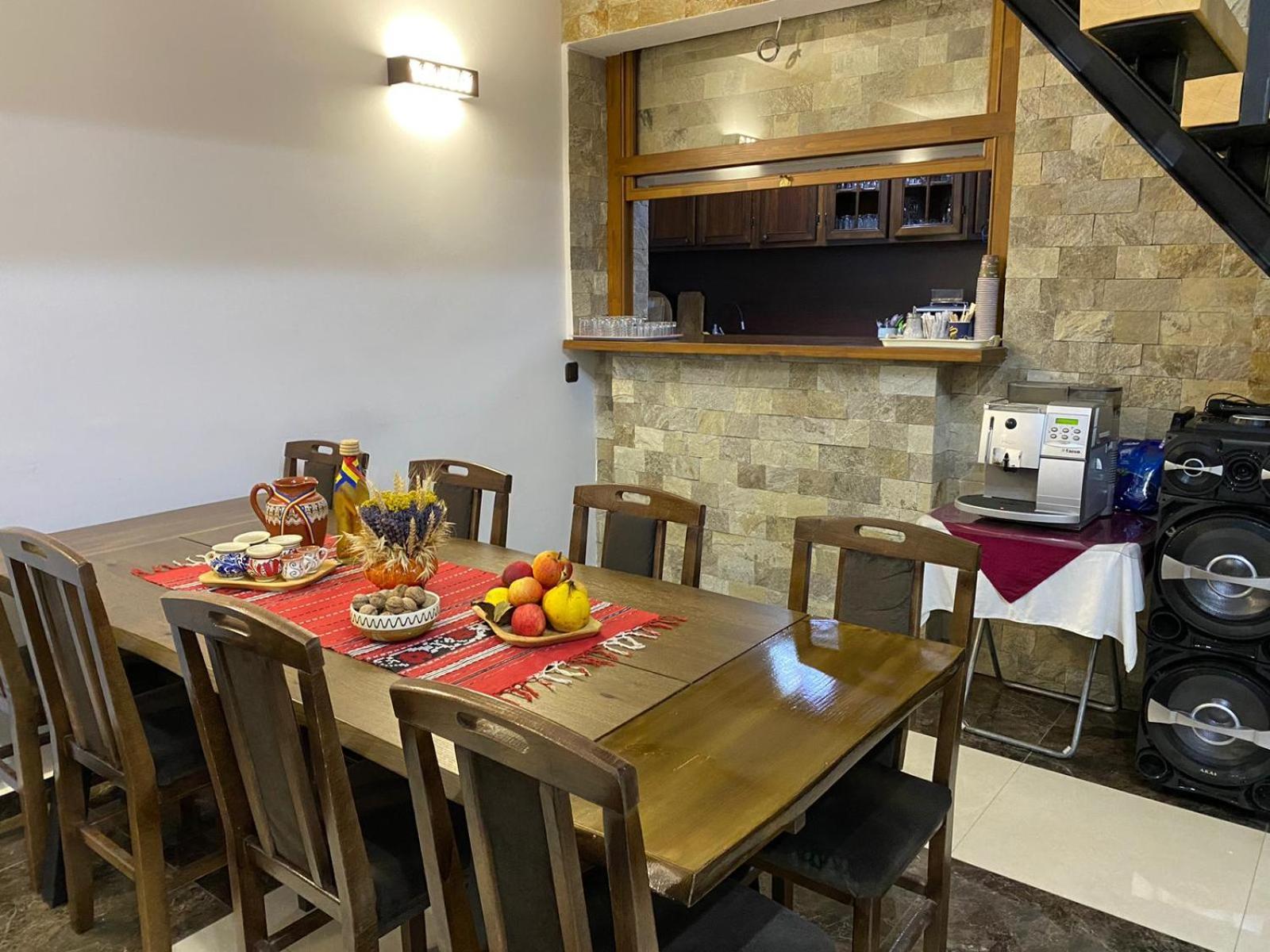 Casa De Vacanta Edya Petroşani Extérieur photo